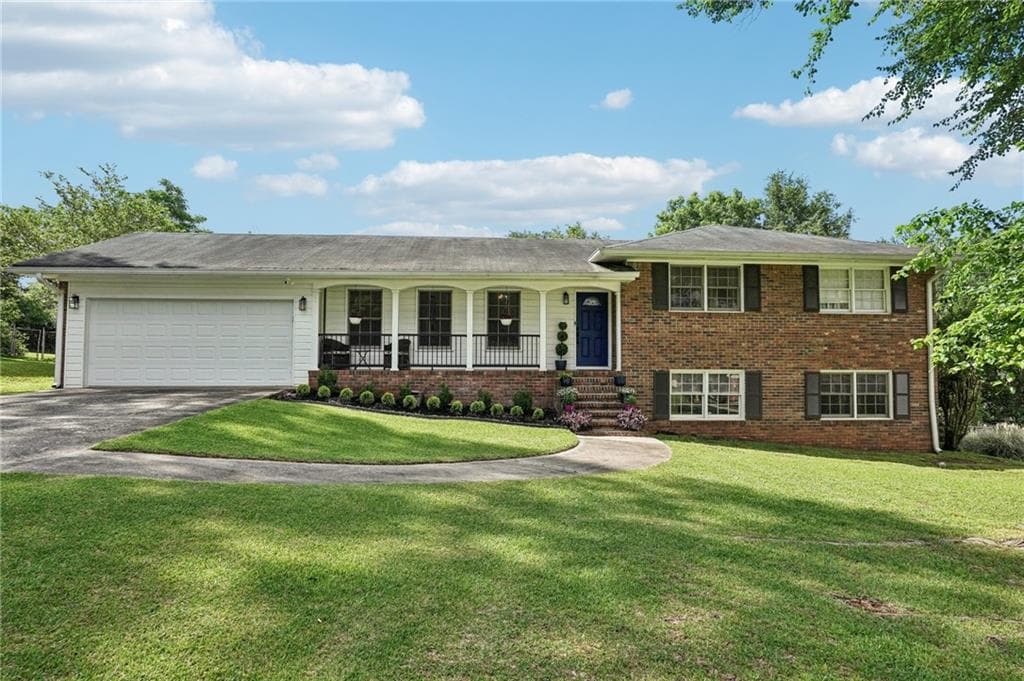 156 Sims Street, Winder, GA 30680 — most recent listing photo