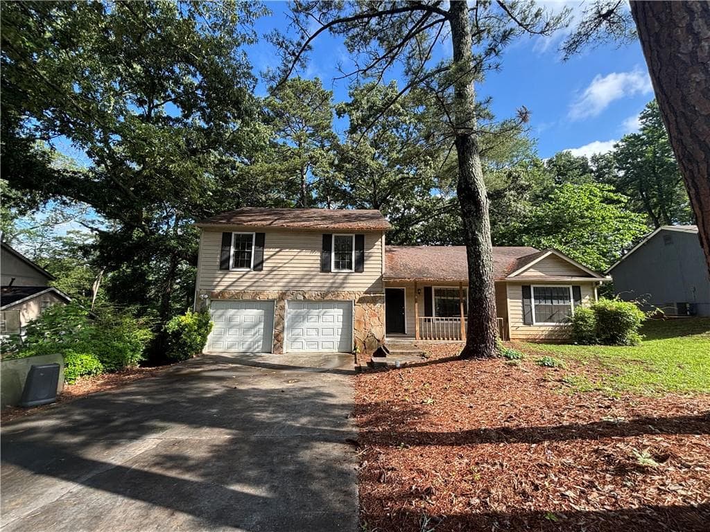 1090 Forest Path, Stone Mountain, GA 30088 — most recent listing photo