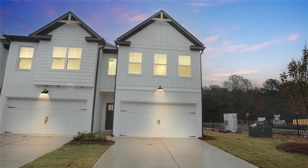 3 bedroom, 3 bathroom, 1,745 sq ft townhouse for rent at 2021 Old Covington Highway Hanover, Conyers, GA 30013 for $2,196 a month