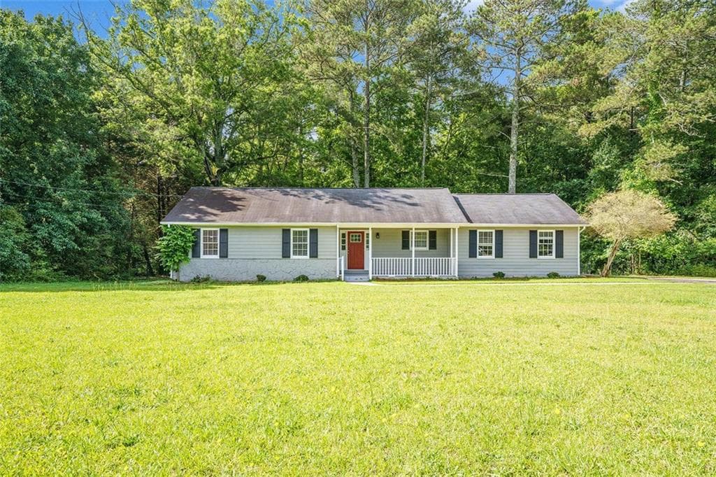 3 bedroom, 2 bathroom, 1,354 sq ft single family residence sold at 2895 FAIRVIEW Road, Covington, GA 30016