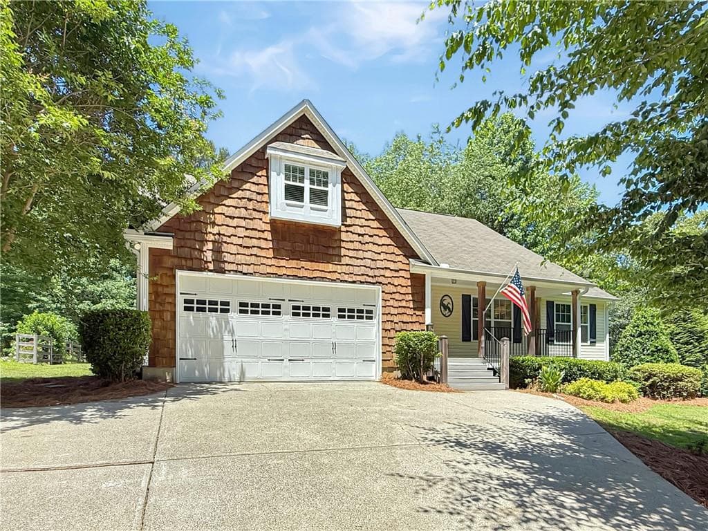 4 bedroom, 2 bathroom, 1,898 sq ft single family residence sold at 69 Blakes Lane, Talking Rock, GA 30175