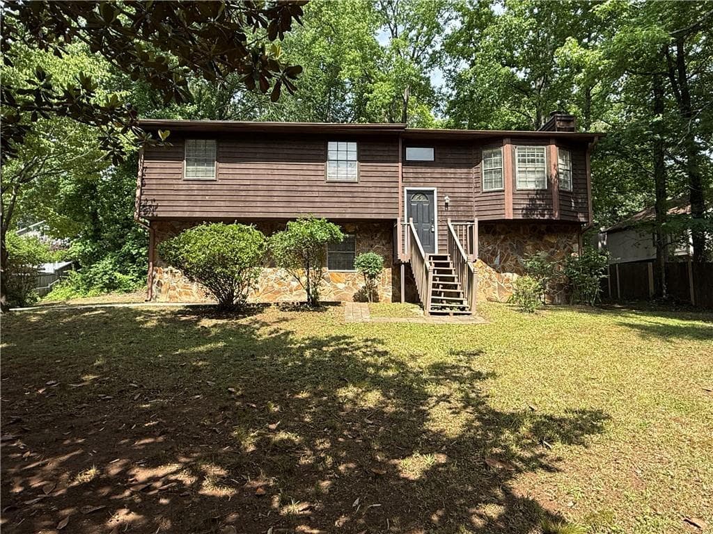 4 bedroom, 2 bathroom single family residence sold at 2685 Hyde Circle, Duluth, GA 30096