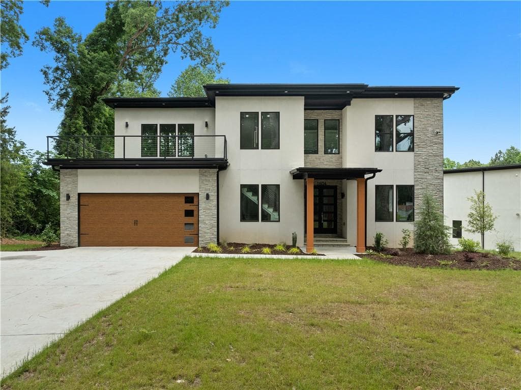 4 bedroom, 6 bathroom, 6,478 sq ft single family residence sold at 1604 Niskey Lake Road, Atlanta, GA 30331