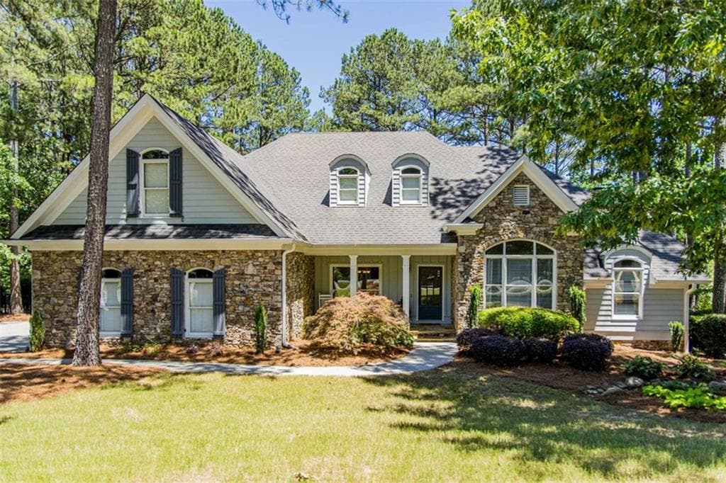 3 bedroom, 3 bathroom single family residence sold at 6 Palmer Drive, Rome, GA 30165