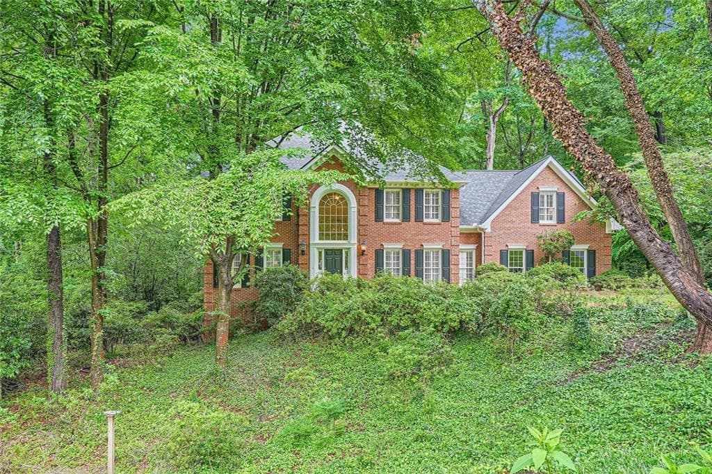 5 bedroom, 4 bathroom, 5,100 sq ft single family residence sold at 8470 Valemont Drive, Atlanta, GA 30350