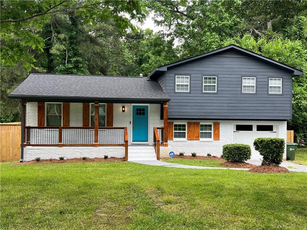 3 bedroom, 2 bathroom, 1,344 sq ft single family residence sold at 3640 Narron Drive, Atlanta, GA 30331