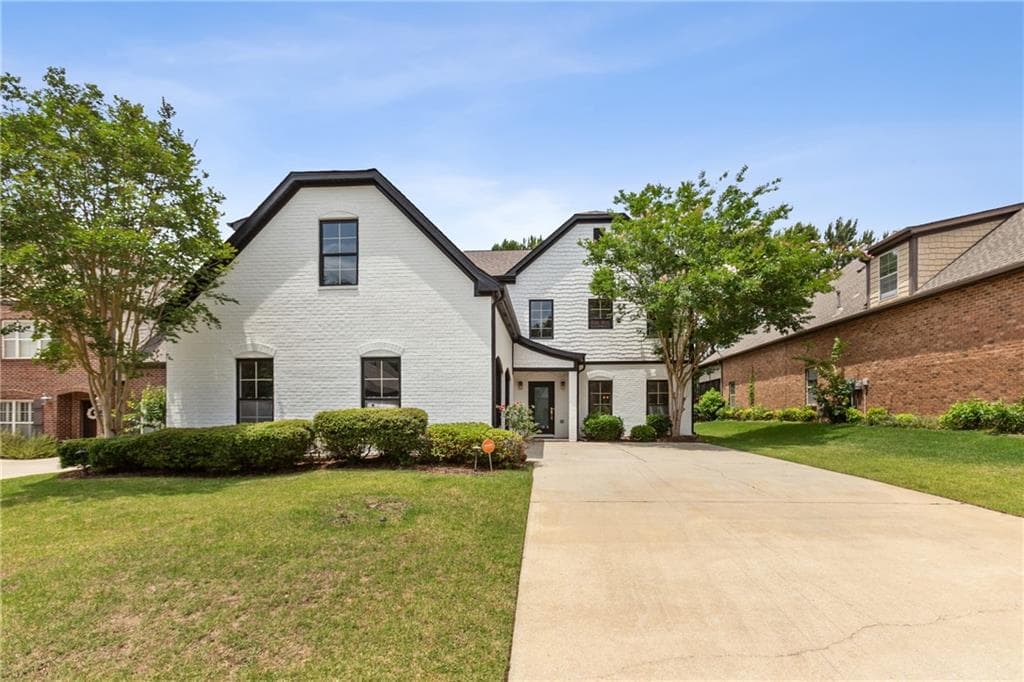4 bedroom, 4 bathroom, 3,320 sq ft single family residence sold at 1113 Bristol Way, Birmingham, AL 35242