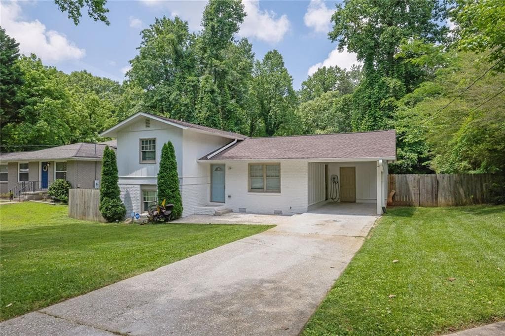 1585 Melanie Court, Decatur, GA 30032 — most recent listing photo