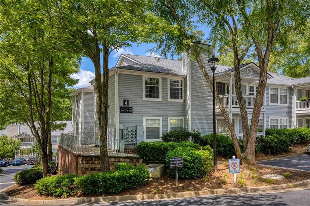 1450 Keys Crossing Drive, Brookhaven, GA 30319 — most recent listing photo