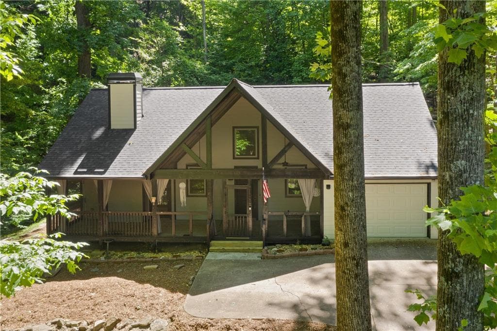 3 bedroom, 2 bathroom, 1,335 sq ft single family residence sold at 532 Coffee Cove Drive, Jasper, GA 30143