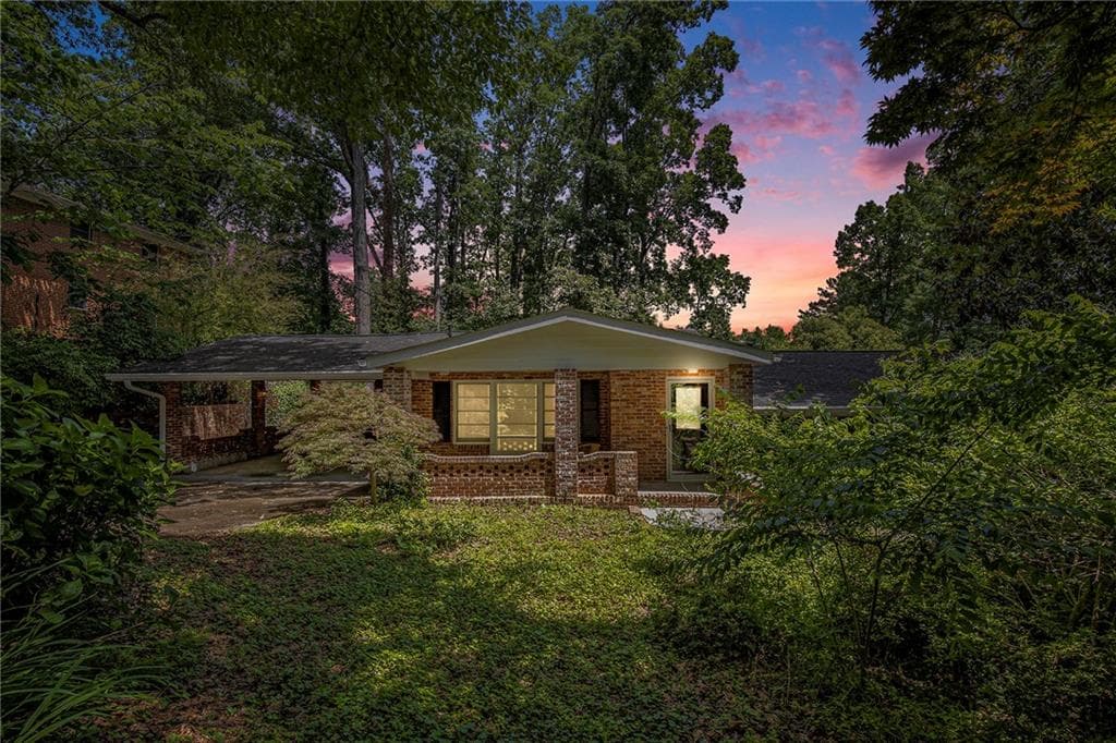 4 bedroom, 3 bathroom, 2,364 sq ft single family residence sold at 2595 Woodhill Circle, Atlanta, GA 30344