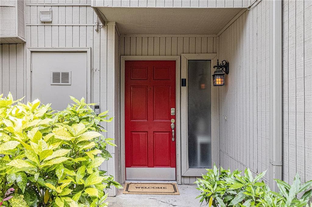 6172 Brookwood Road, Peachtree Corners, GA 30092 — most recent listing photo