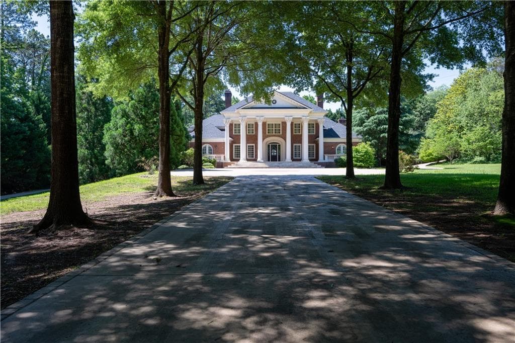 4790 Shallowford Road, Roswell, GA 30075 — most recent listing photo