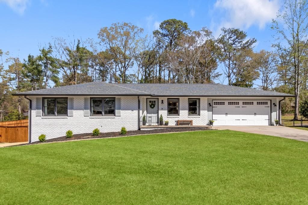1055 Delmont Terrace, Roswell, GA 30075 — most recent listing photo