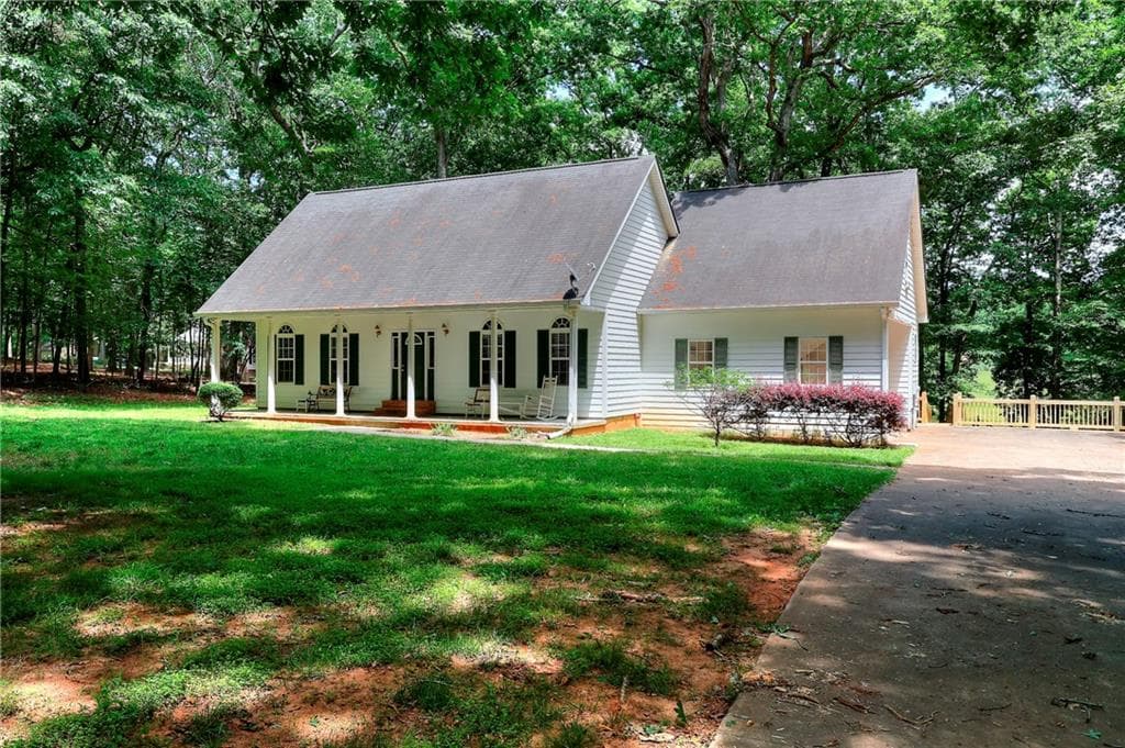 224 Red Oak Drive, Maysville, GA 30558 — most recent listing photo