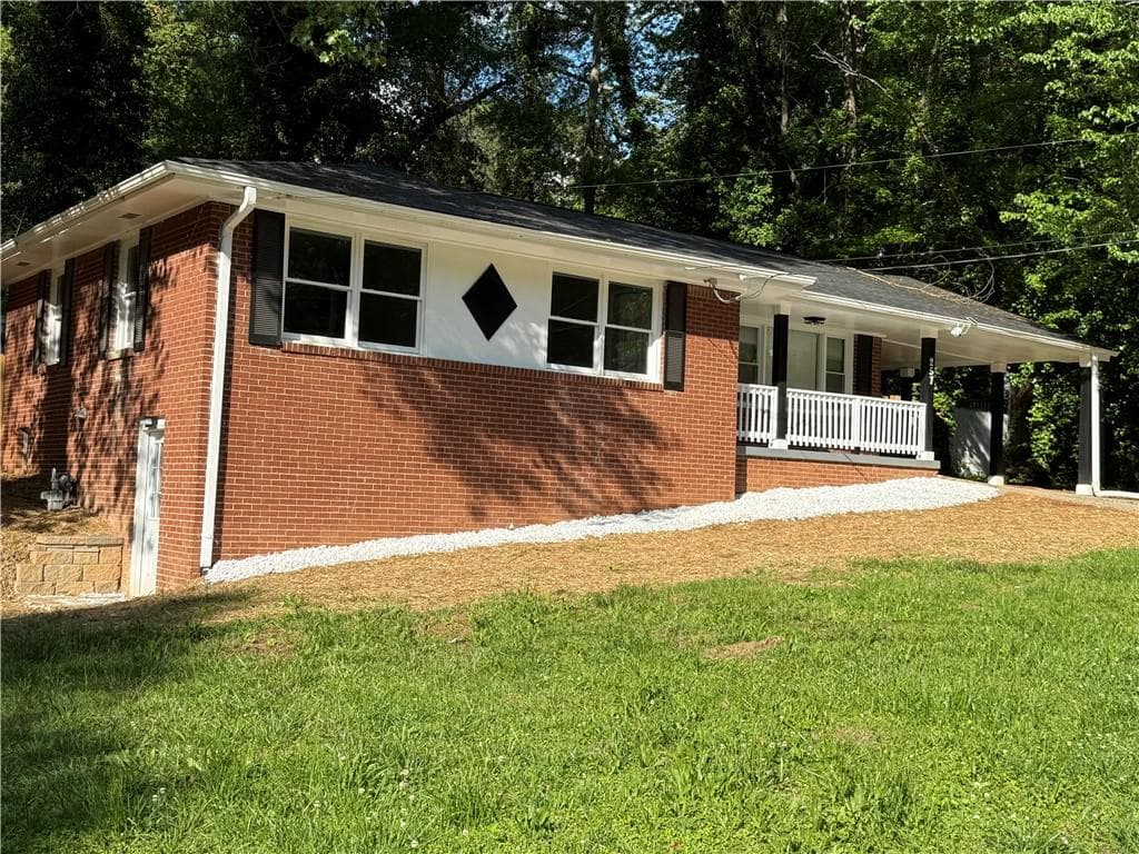 duplex sold at 257 E Simon Terrace, Atlanta, GA 30318