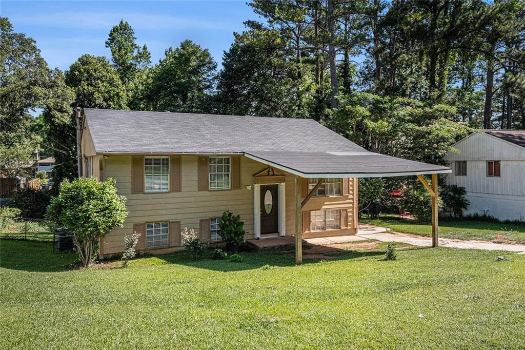992 Brian Lane, Forest Park, GA 30297 — most recent listing photo