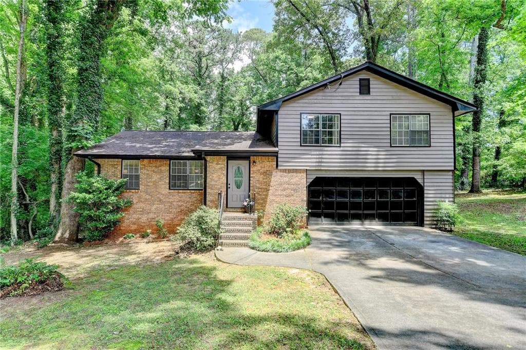262 Somerset Court, Lawrenceville, GA 30044 — most recent listing photo