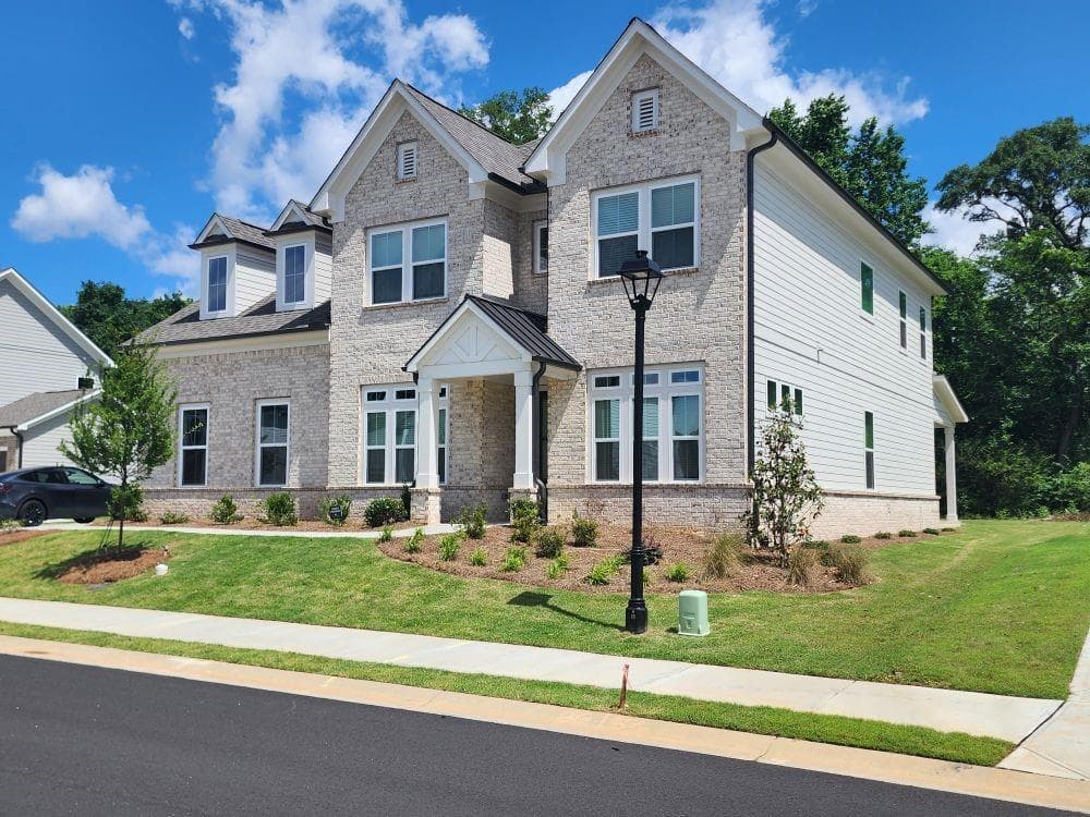 2949 LONGBUSH