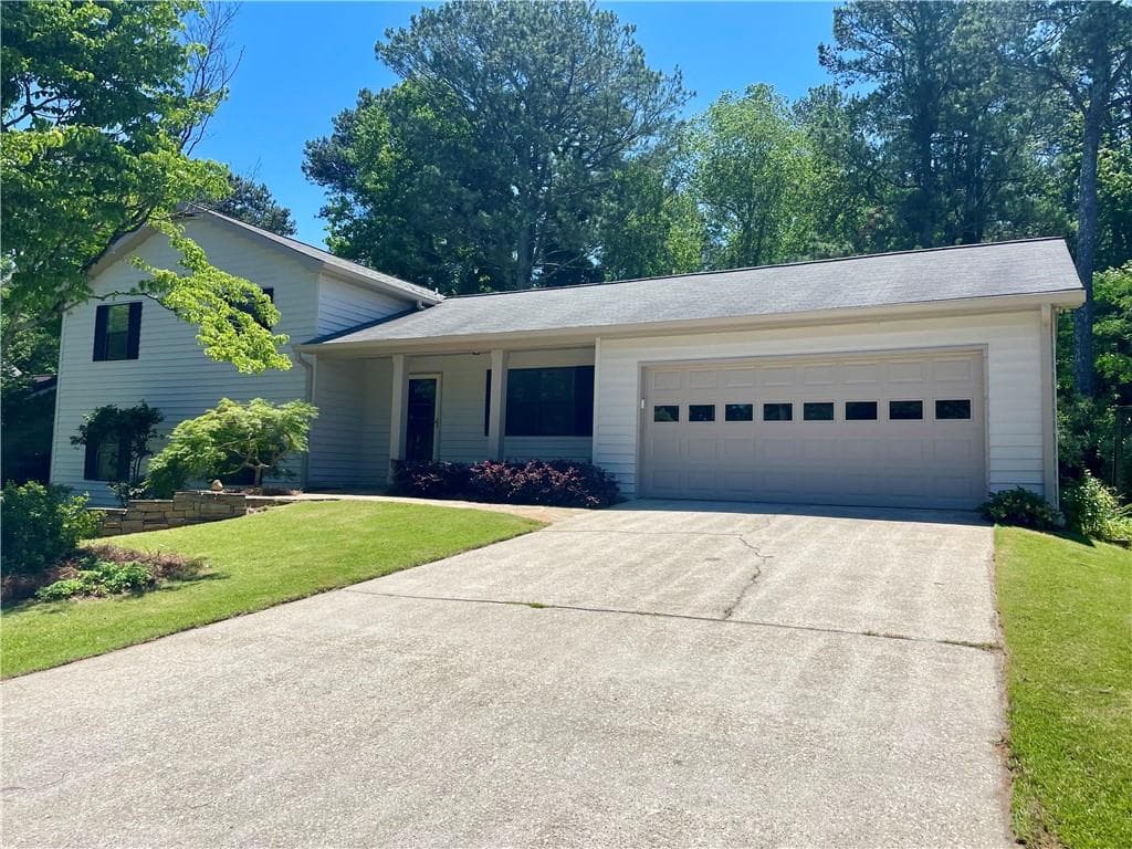 1028 Gate Post Lane, Lawrenceville, GA 30044 — most recent listing photo