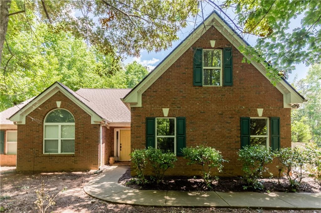 5533 Rose Ridge Court, Flowery Branch, GA 30542 — most recent listing photo