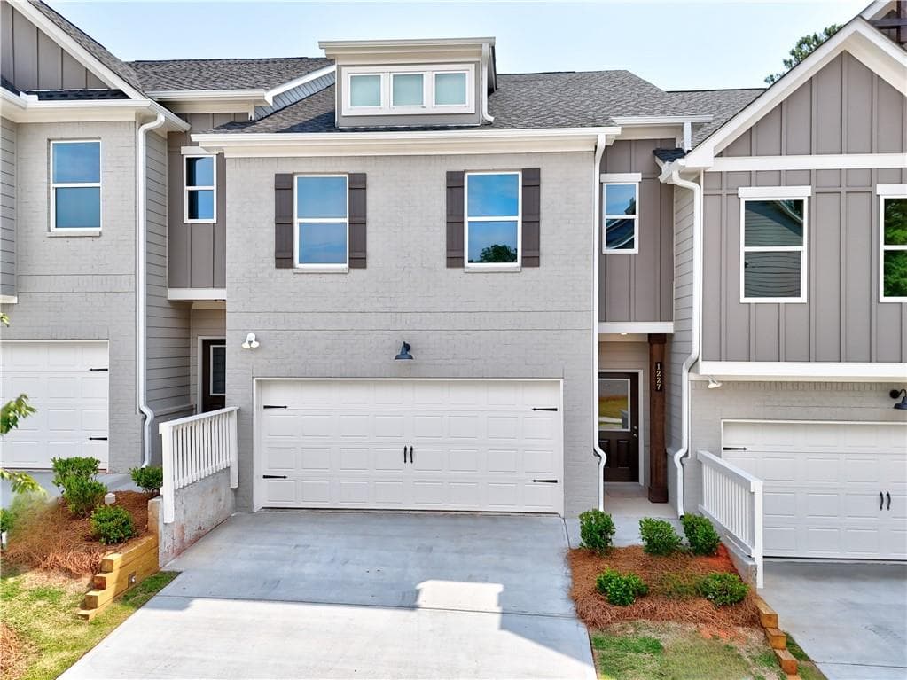 1227 Fern Ridge Court 17, Norcross, GA 30093 — most recent listing photo