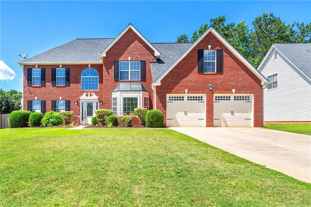 5 bedroom, 3 bathroom single family residence sold at 5125 Winding Glen Drive, Lithonia, GA 30038