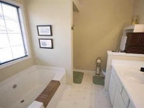5 bedroom, 3 bathroom, 1,348 sq ft single family residence under contract at 2918 Egret Lane, Austell, GA 30106 — photo 7