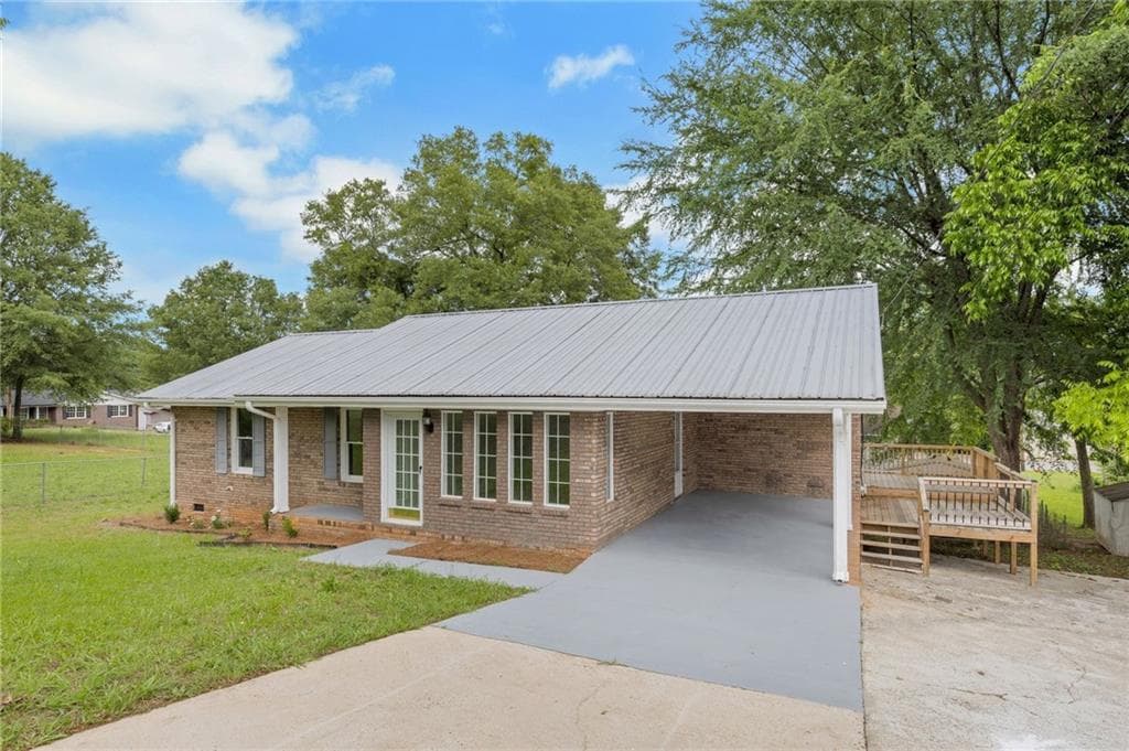 152 Glen Circle, Winder, GA 30680 — most recent listing photo