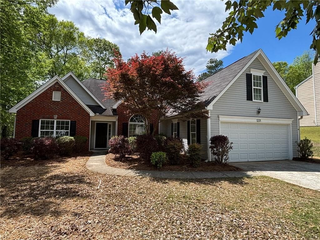 4 bedroom, 2 bathroom, 2,164 sq ft single family residence sold at 1221 St James Place, Loganville, GA 30052