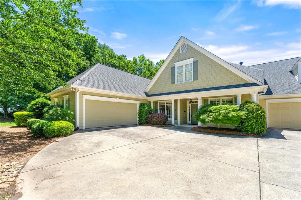 2001 Macland Square Drive 11, Marietta, GA 30064 — most recent listing photo