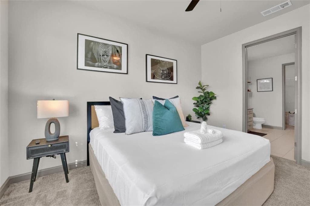 2 bedroom, 2 bathroom, 850 sq ft condominium under contract at 464 Bishop Street 510, Atlanta, GA 30318 — photo 6