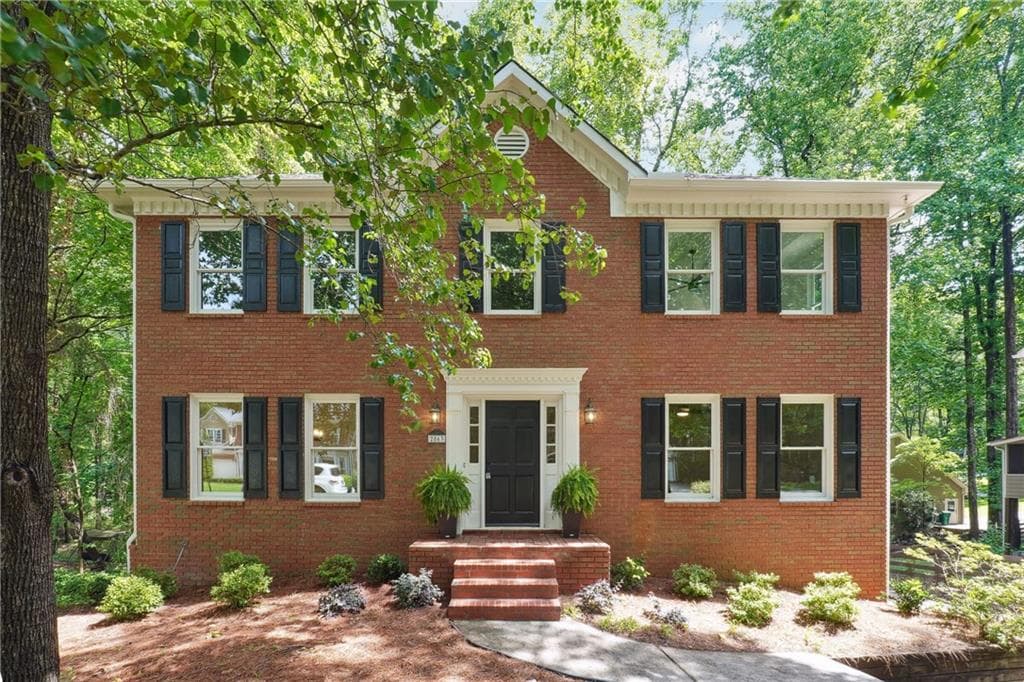 5 bedroom, 4 bathroom, 3,140 sq ft single family residence sold at 2863 Landing Drive, Marietta, GA 30066