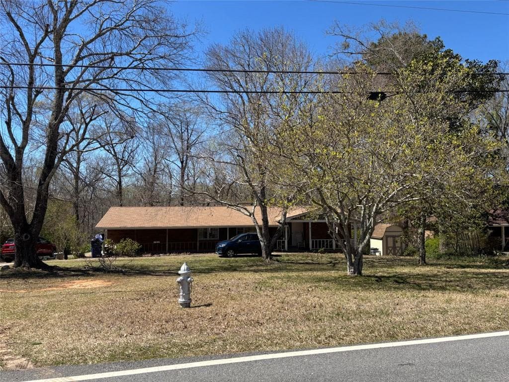 3 bedroom, 2 bathroom, 2,659 sq ft single family residence sold at 5317 KINGS Highway, Douglasville, GA 30135