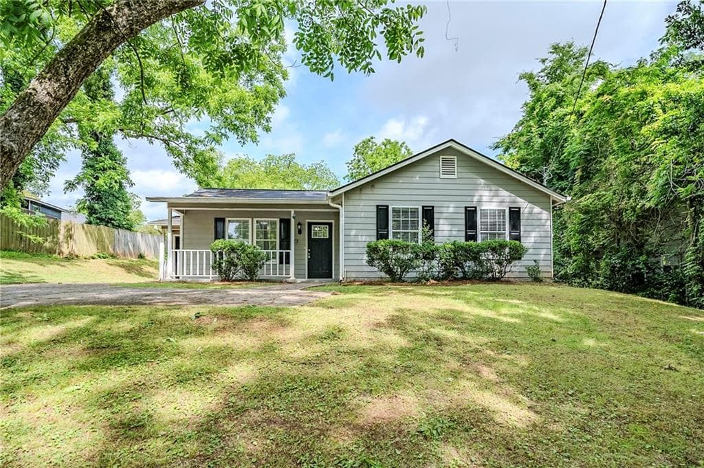 3 bedroom, 2 bathroom, 1,104 sq ft single family residence sold at 3242 College Street, Atlanta, GA 30337