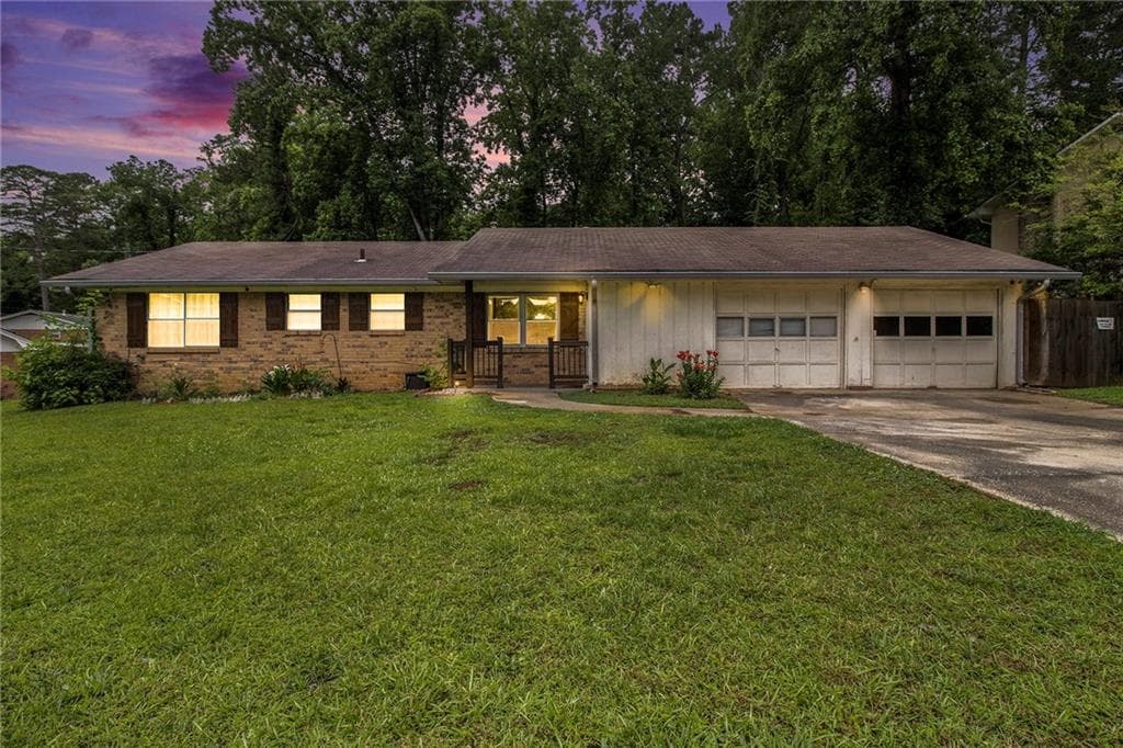 1239 SHARONTON Drive, Stone Mountain, GA 30083 — most recent listing photo