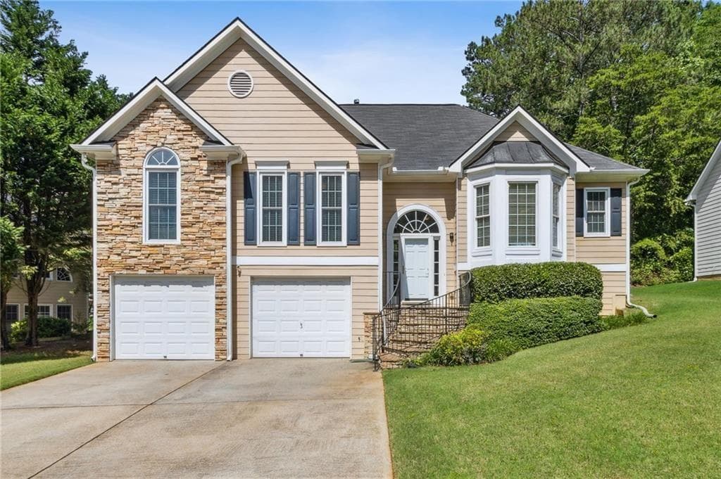 5 bedroom, 3 bathroom single family residence sold at 33 Evans Point, Dallas, GA 30157