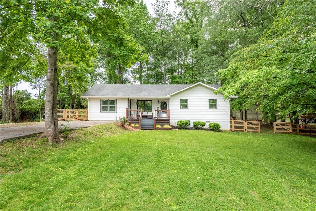 4 bedroom, 2 bathroom, 1,425 sq ft single family residence sold at 795 Pioneer Road, Jasper, GA 30143