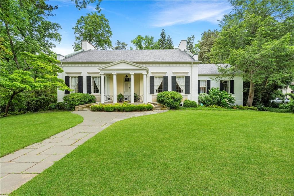 2 W Muscogee Avenue, Atlanta, GA 30305 — most recent listing photo