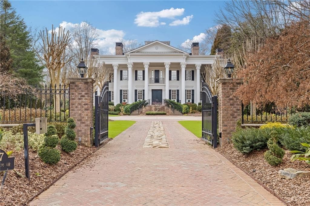 6 bedroom, 9 bathroom single family residence sold at 3977 Sweet Bottom Drive, Duluth, GA 30096
