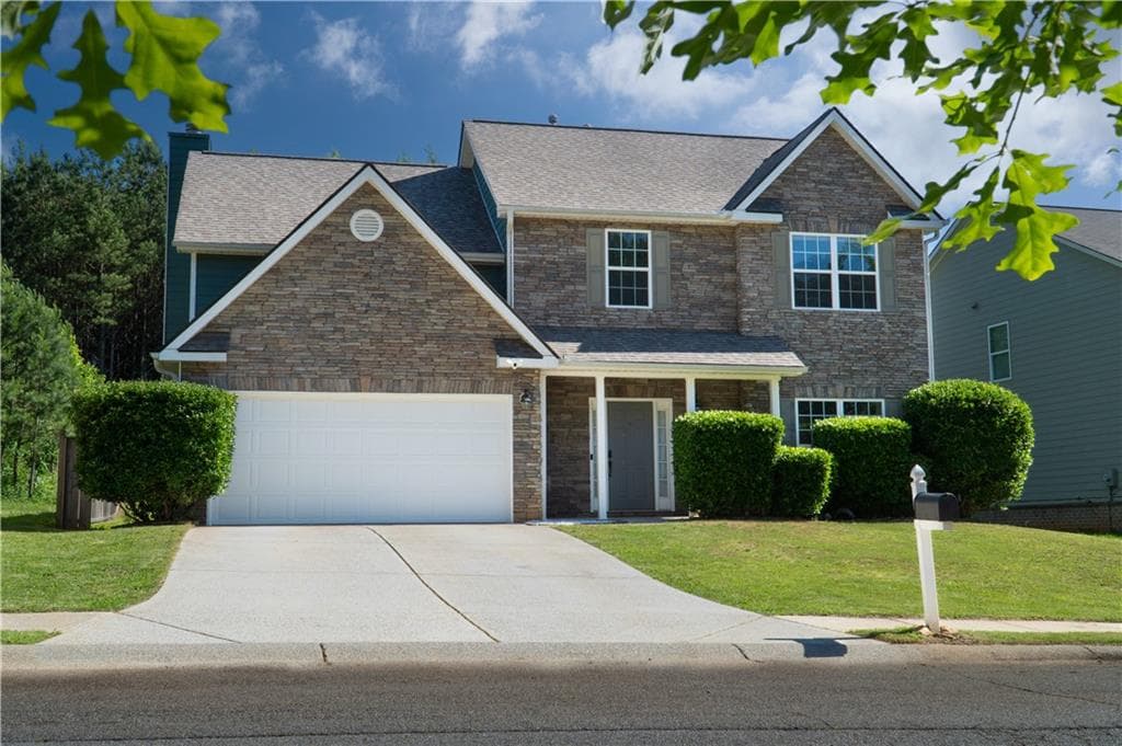 211 Augusta Woods Drive, Villa Rica, GA 30180 — most recent listing photo
