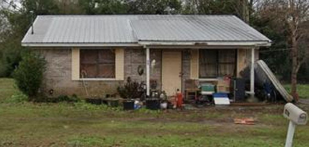 1407 2nd Avenue, Clanton, AL 35045 — most recent listing photo