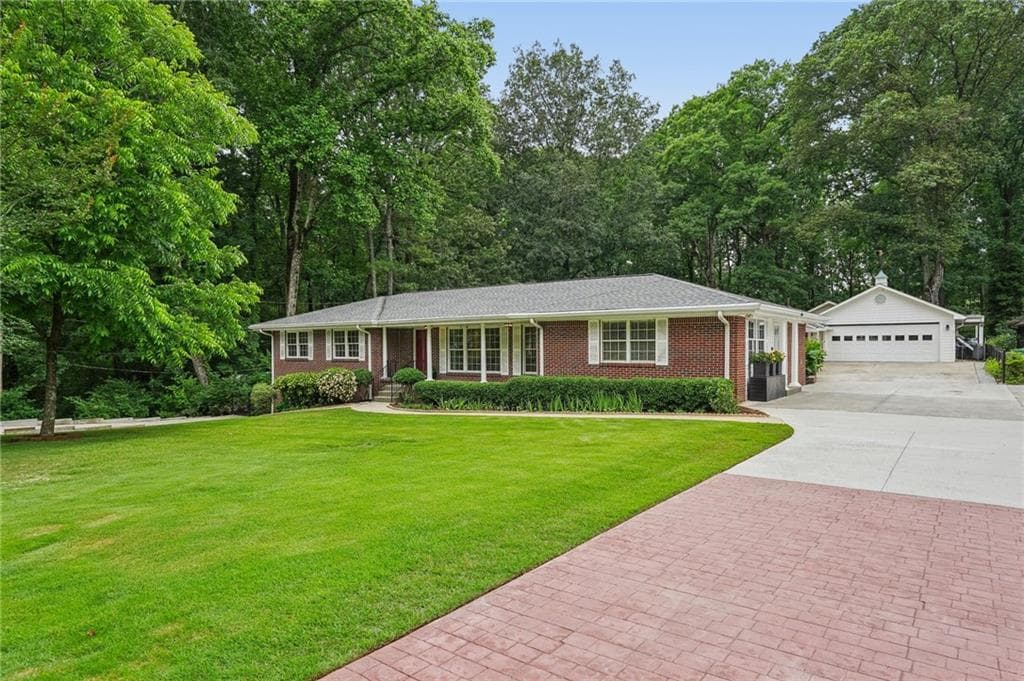 2624 Lake Erin Drive, Tucker, GA 30084 — most recent listing photo