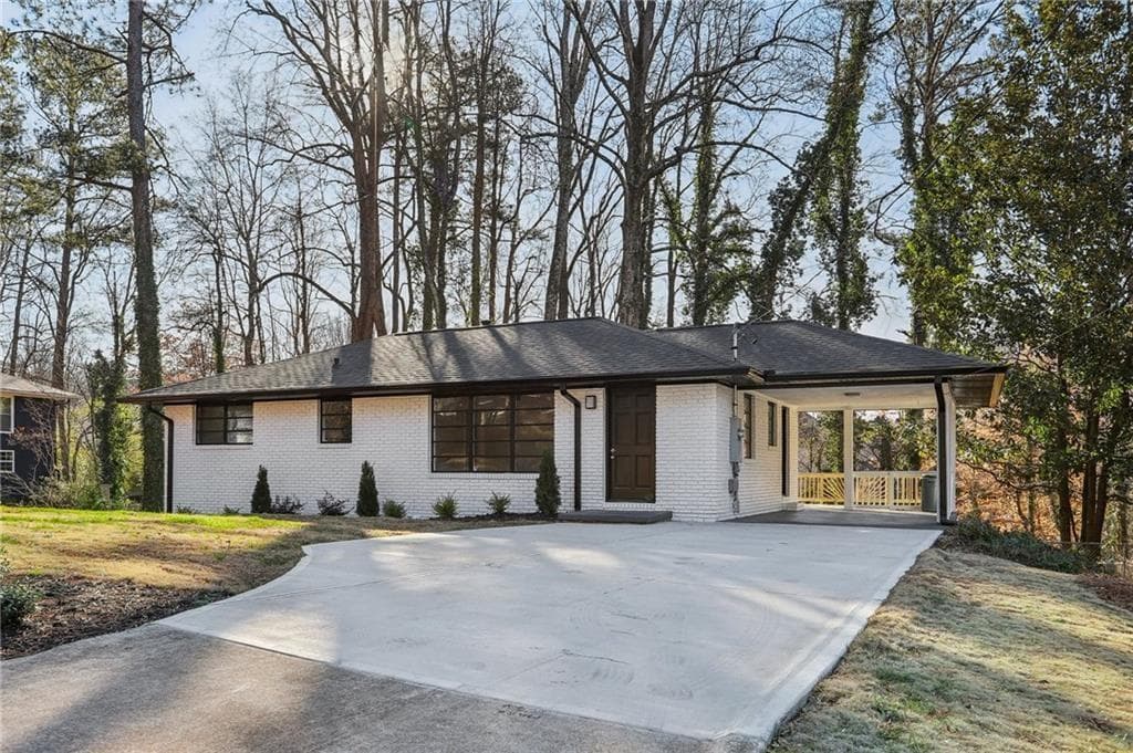 4 bedroom, 3 bathroom, 1,460 sq ft single family residence sold at 1120 Starline Drive, Smyrna, GA 30080