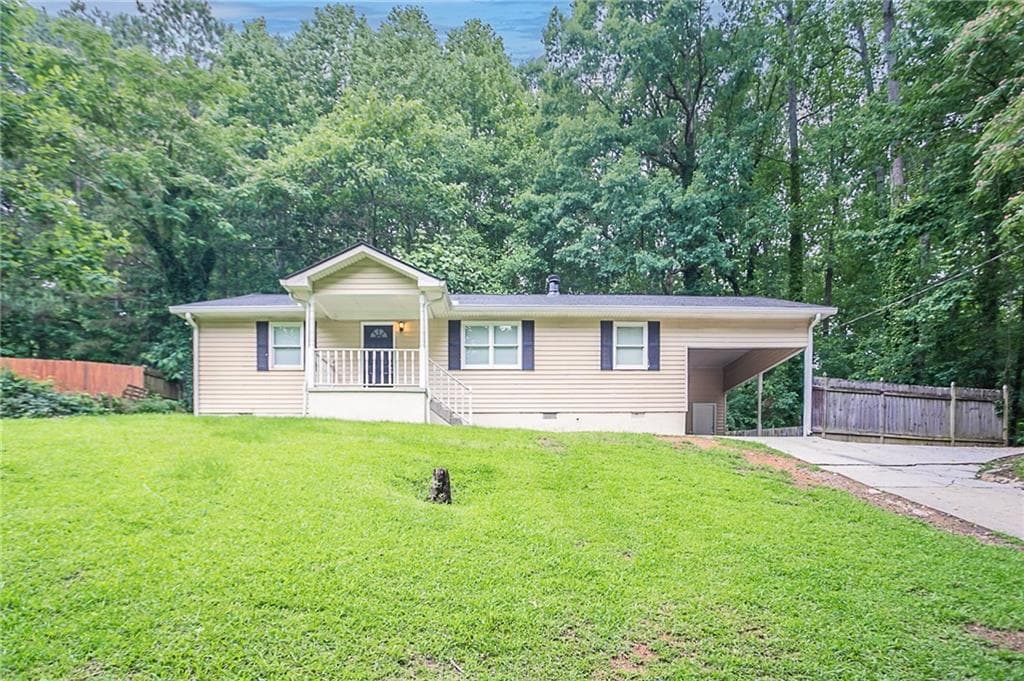 3 bedroom, 2 bathroom, 1,421 sq ft single family residence sold at 220 Harwell Road, Atlanta, GA 30331