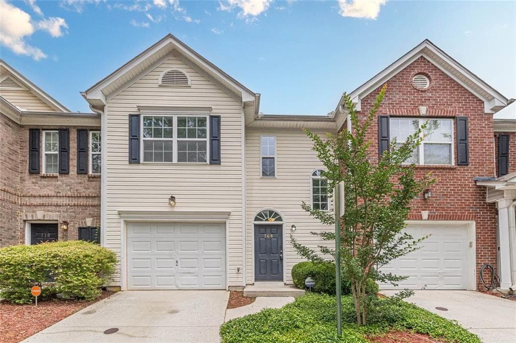 2 bedroom, 3 bathroom, 1,534 sq ft townhouse sold at 768 Nehemiah Lane, Atlanta, GA 30331