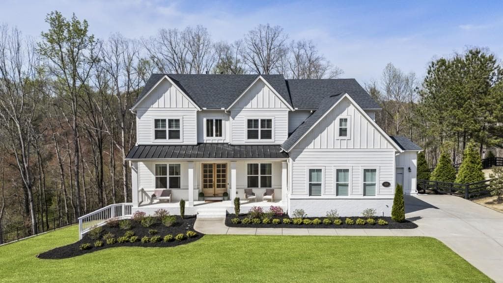 5 bedroom, 6 bathroom, 5,264 sq ft single family residence sold at 828 Chestnut Place, Milton, GA 30004