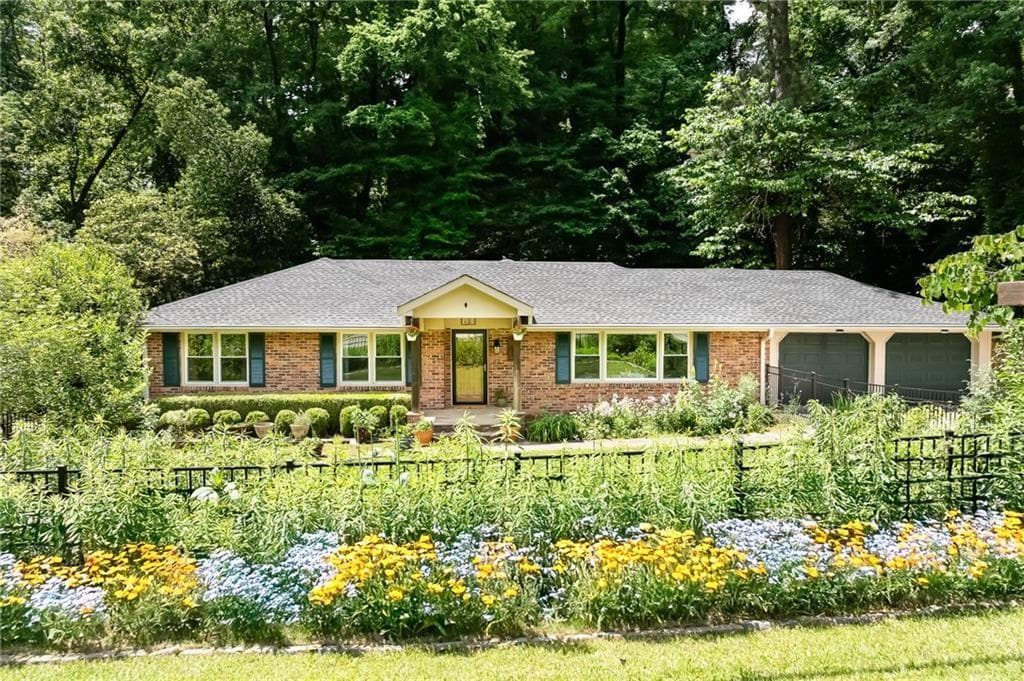 3 bedroom, 2 bathroom, 1,871 sq ft single family residence sold at 1652 Oak Grove Road, Decatur, GA 30033