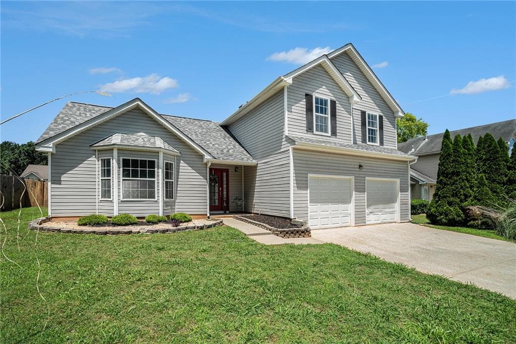 3 bedroom, 3 bathroom, 2,036 sq ft single family residence sold at 4578 Score Court, Snellville, GA 30039