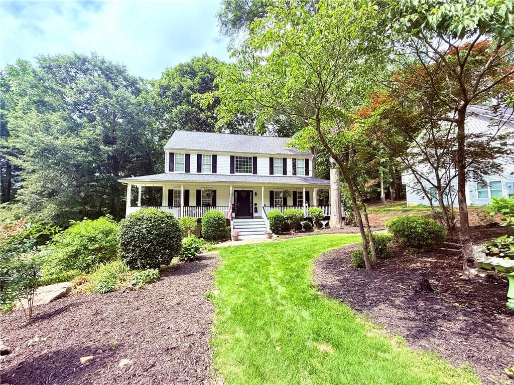 3 bedroom, 3 bathroom, 2,160 sq ft single family residence sold at 57 Glenn Eagles Way, Hiram, GA 30141